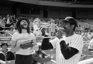 Illustration for article titled When Baseball's Most Famous Druggie Tried To Save The Yankees' Addict